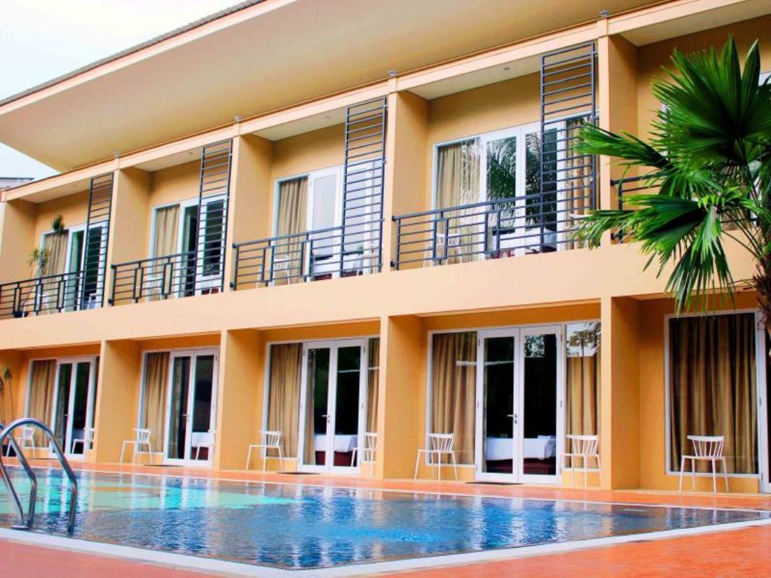 Bali De Anyer Hotel & Restaurant Bagian luar foto